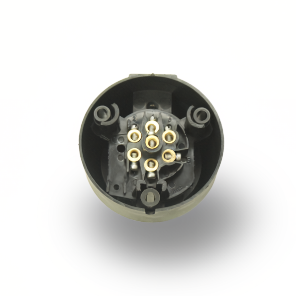 Maypole 12N Plastic socket - MP26B