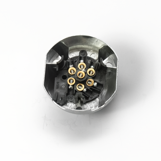 Maypole 12N Metal socket - MP25B