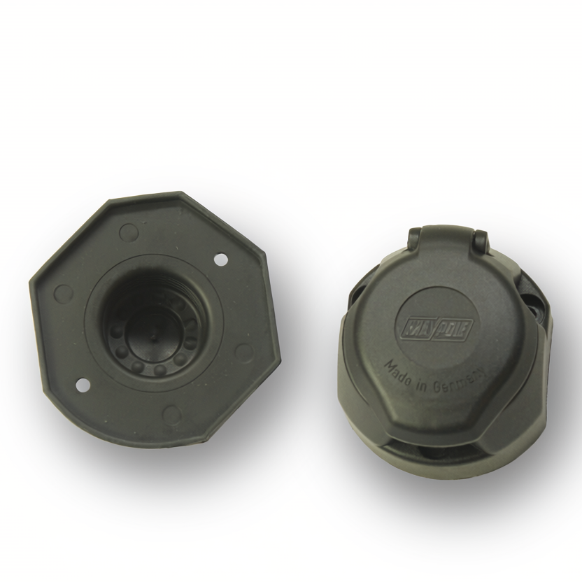 Maypole MP129 Professional 12V 13 Pin Plastic Socket + Single Hole Flat seal