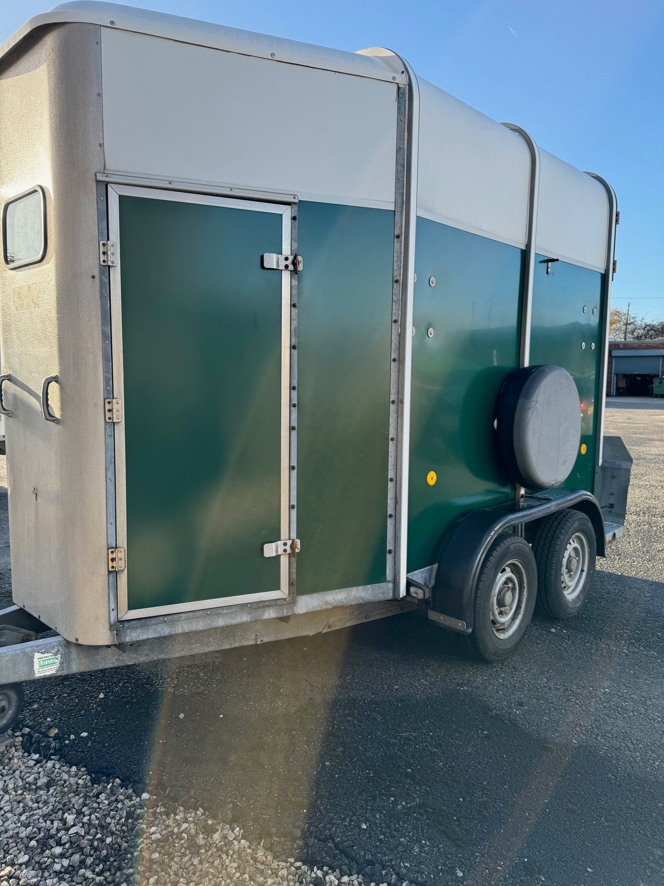 Ifor Williams HB505R Horse Trailer for Hire